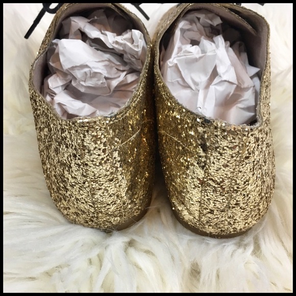 Vince Camuto Selina Glitter Gold Oxford Shoe 8.5 - Picture 7 of 8